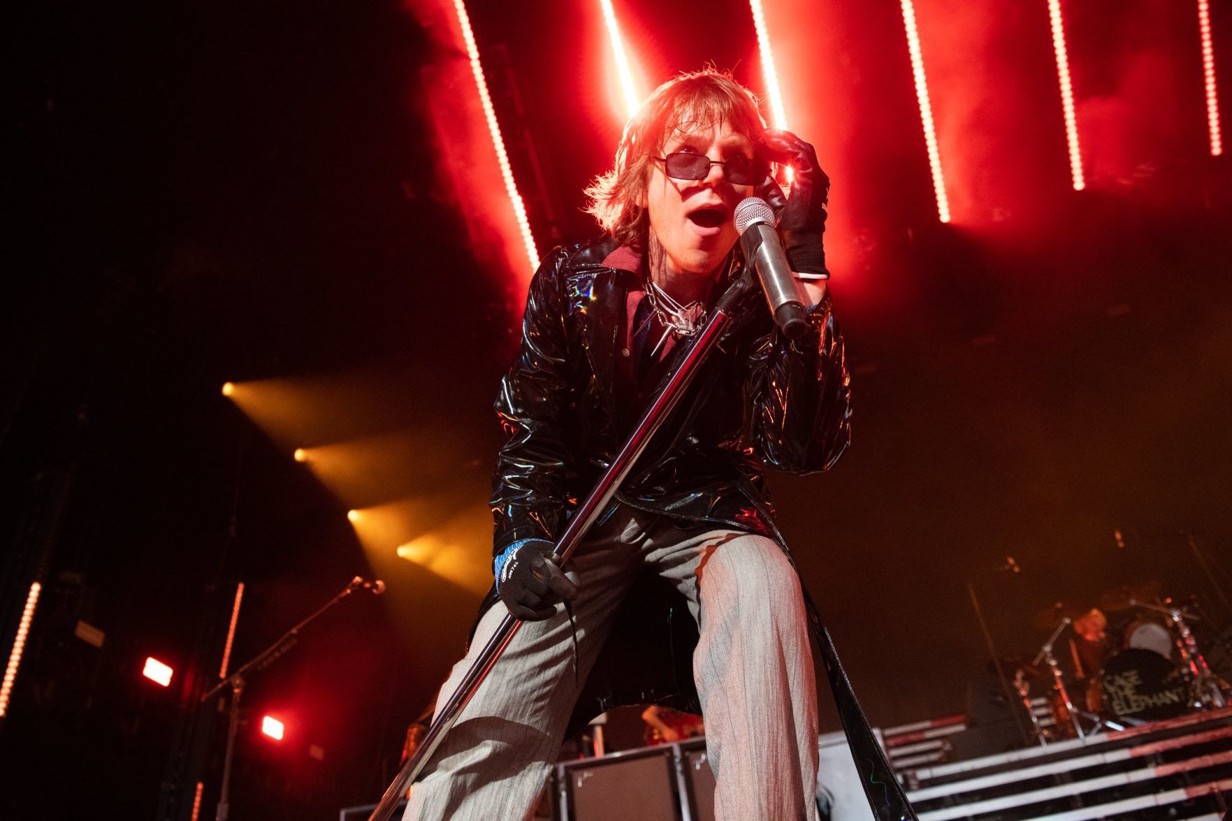 Beck and Cage the Elephant